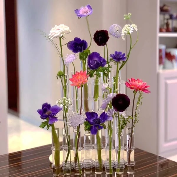 Hinged Flower Vase - 6 Tubes