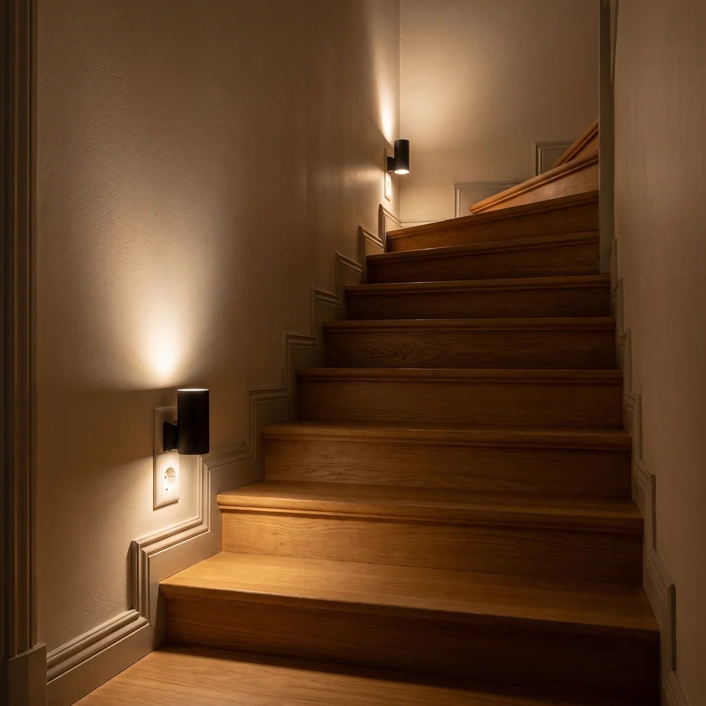✨Plug-In Dusk-to-Dawn Wall Light – 3000K Warm Up & Down Night Light with Pass-Through Socket
