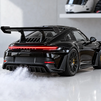 🏎️Mist Sports Car Humidifier & Aroma Diffuser – 1:24 Metal Model with Glowing Tail Light 💨