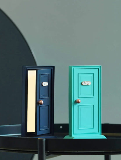 Cute Mini Door‑Shaped LED Table Lamp, Whimsical Decorative Ambient Night Light for Shelf & Bedroom