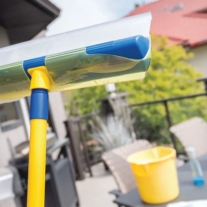 Scratch-free & streak-free window scraper
